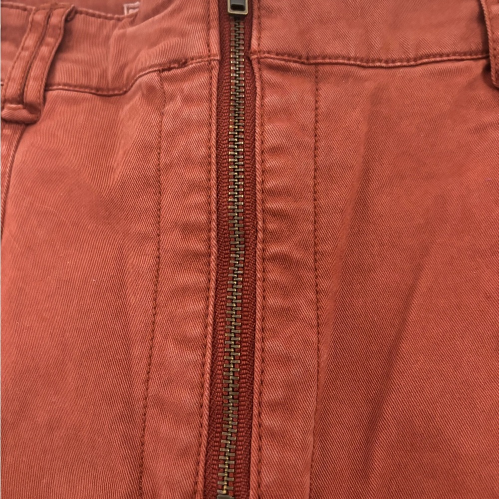 Amazon Essentials Rust Pants - Picture 6 of 9